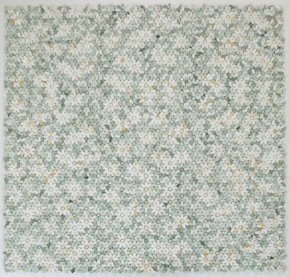 Daisy Wild Green 12.75 x 12.5