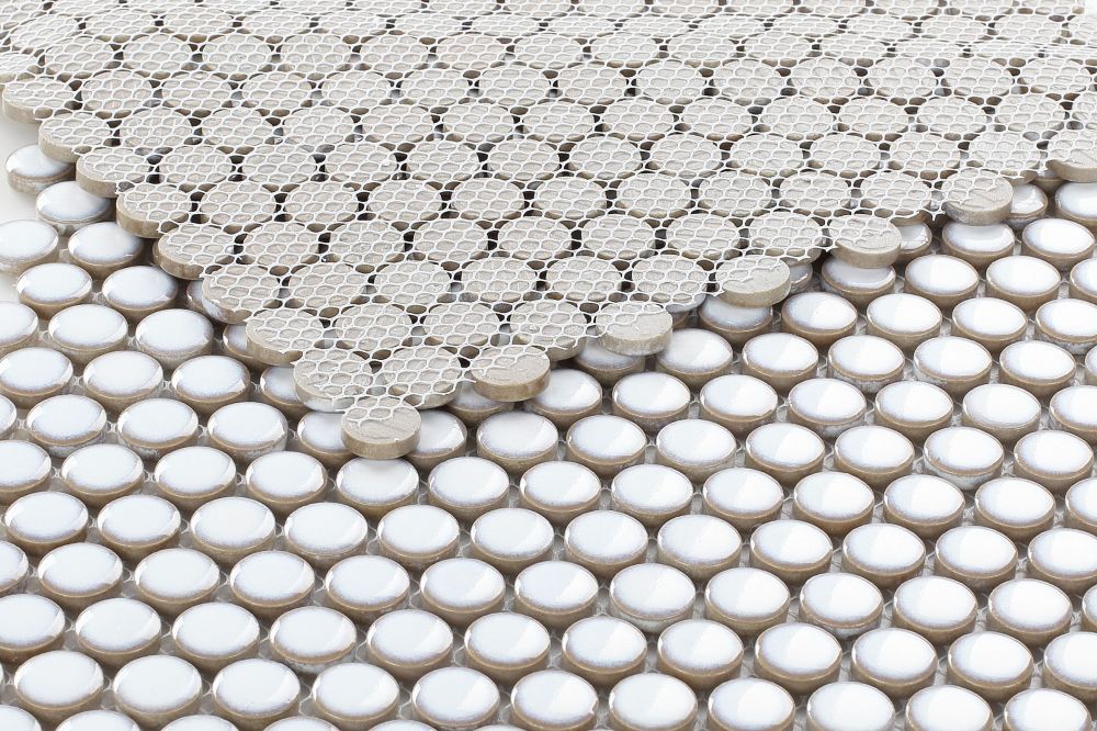 Penny Round Fancy White 11.5 x 11.5